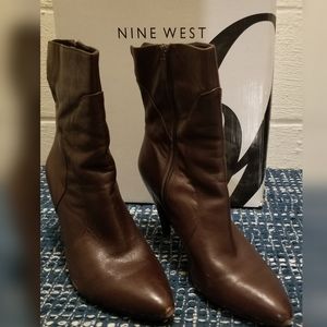 Women's size 10.5 Nine West Boots Heels